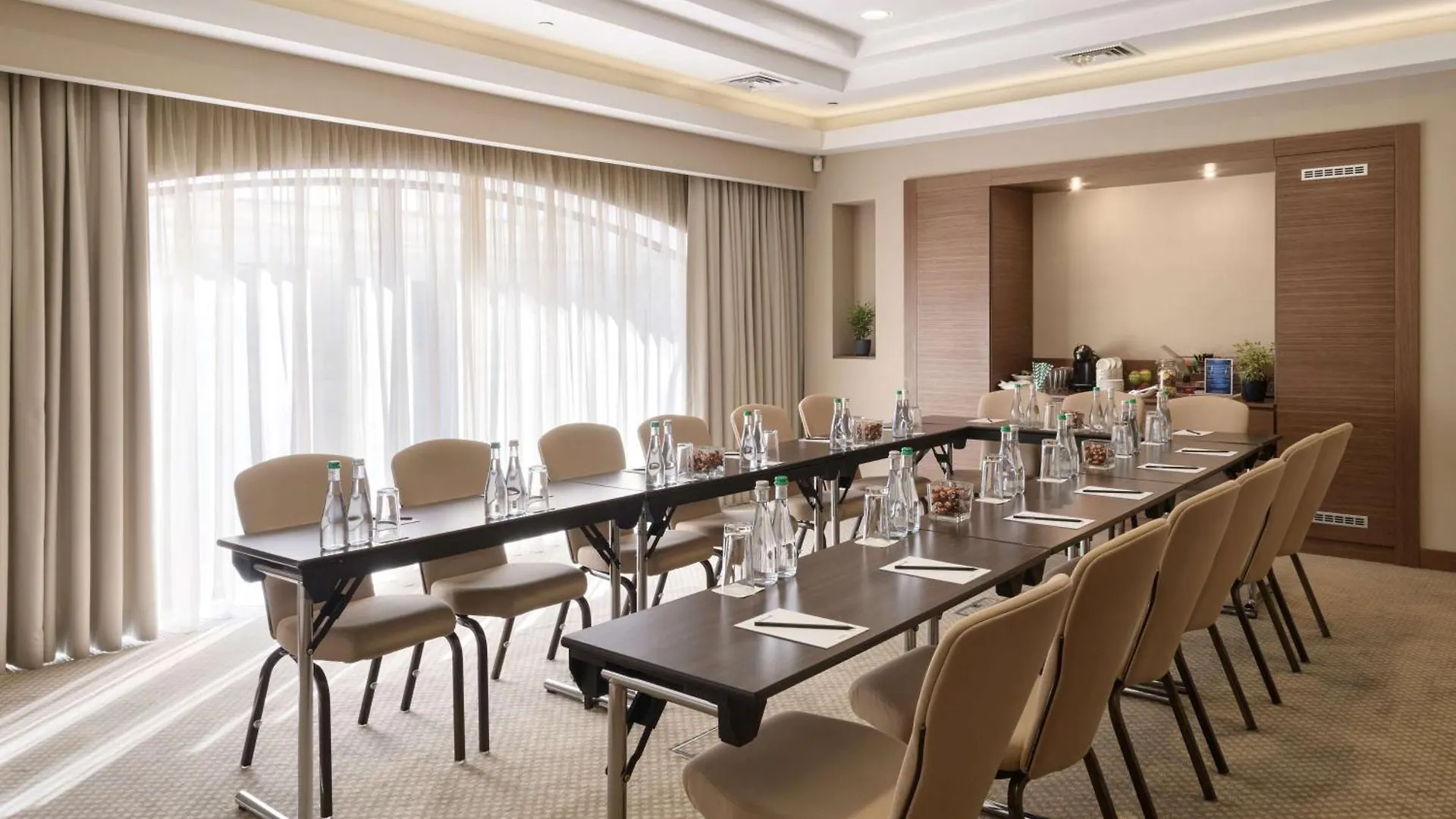 Radisson Blu Hotel, Kyiv Podil City Centre