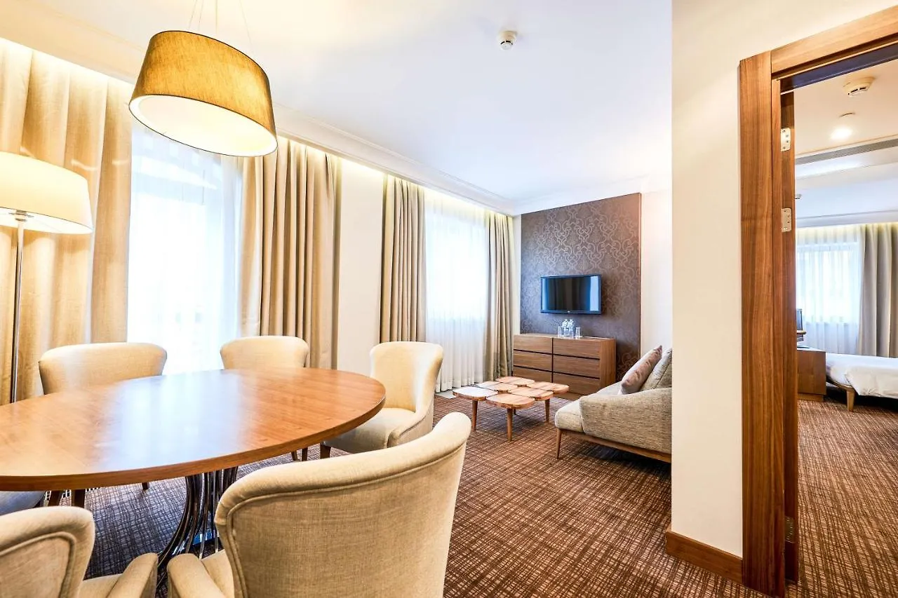 Radisson Blu Hotel, Kyiv Podil City Centre Hotel