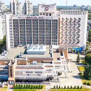 Hotel Bratislava, Kiev