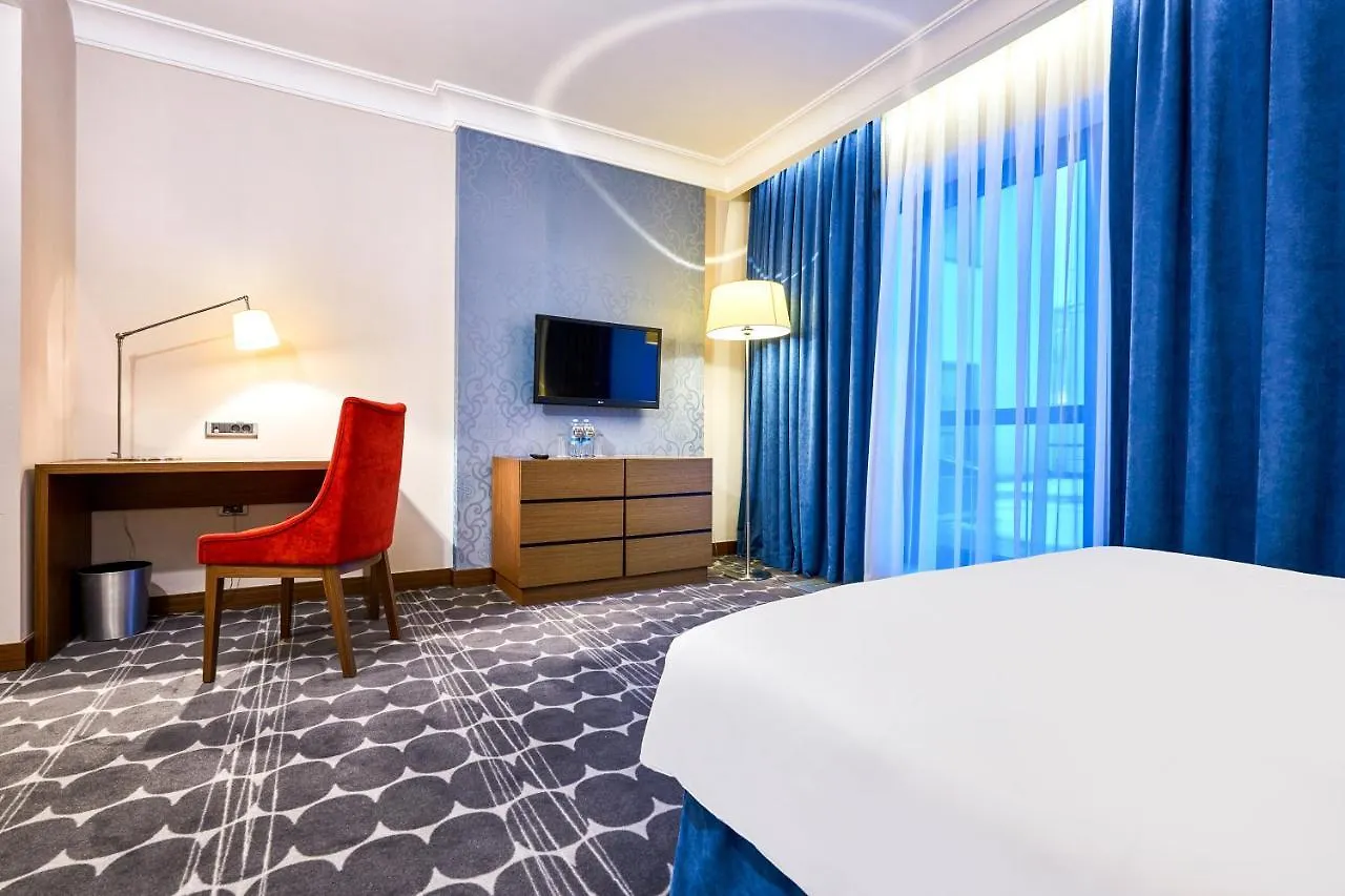 Radisson Blu Hotel, Kyiv Podil City Centre Hotel