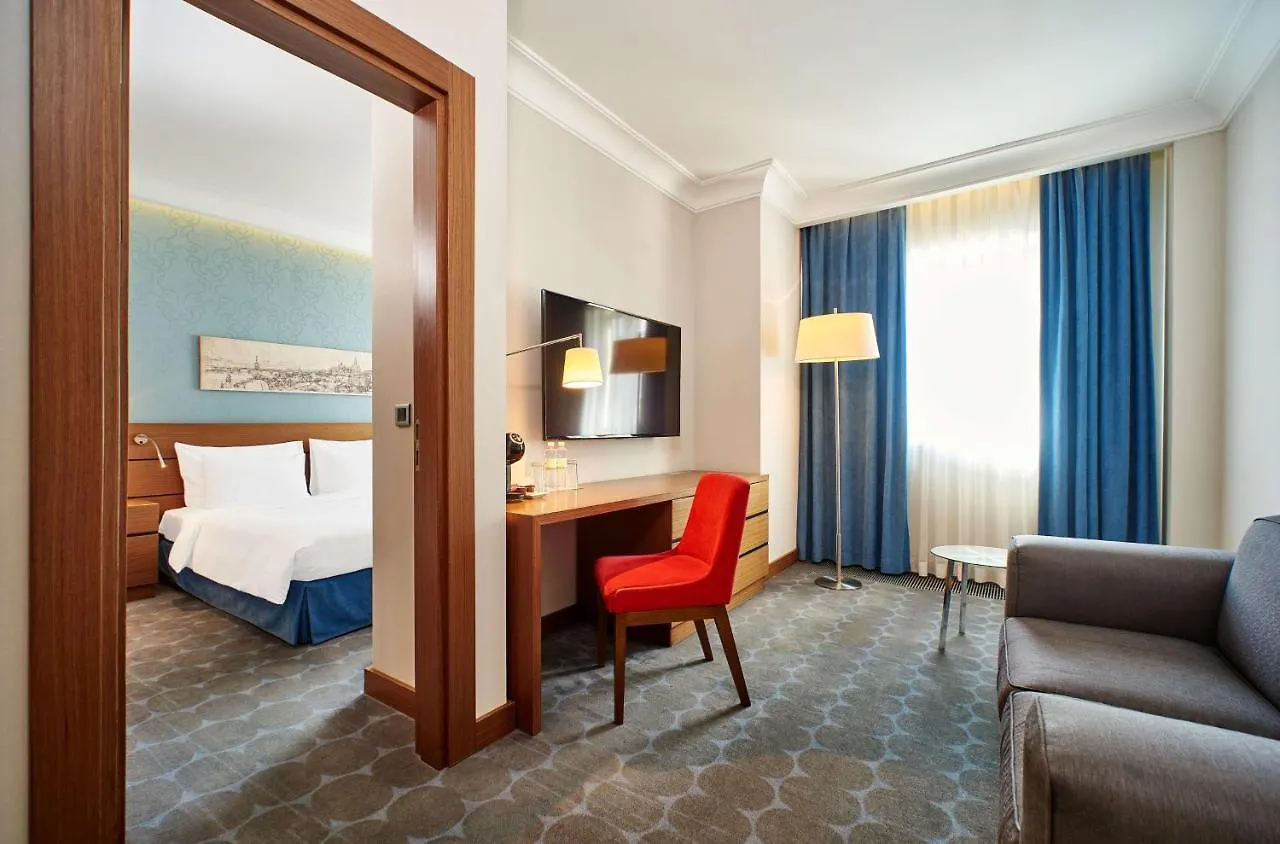 Radisson Blu Hotel, Kyiv Podil City Centre Hotel