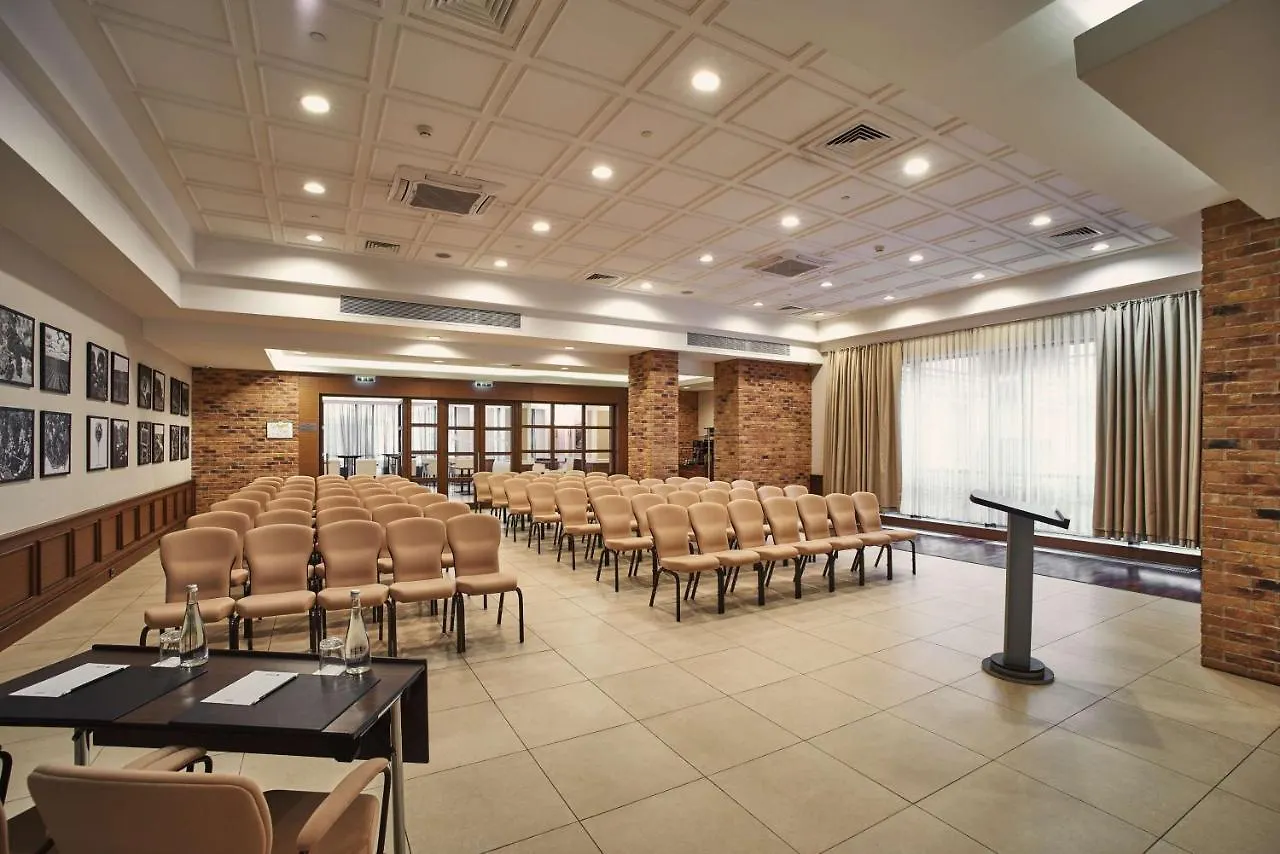 Radisson Blu Hotel, Kyiv Podil City Centre Hotel